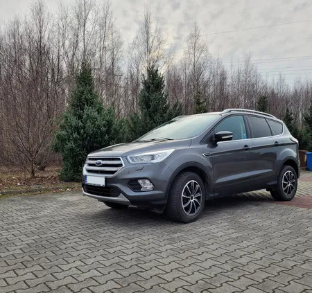 samochody osobowe Ford Kuga cena 75000 przebieg: 43050, rok produkcji 2018 z Częstochowa